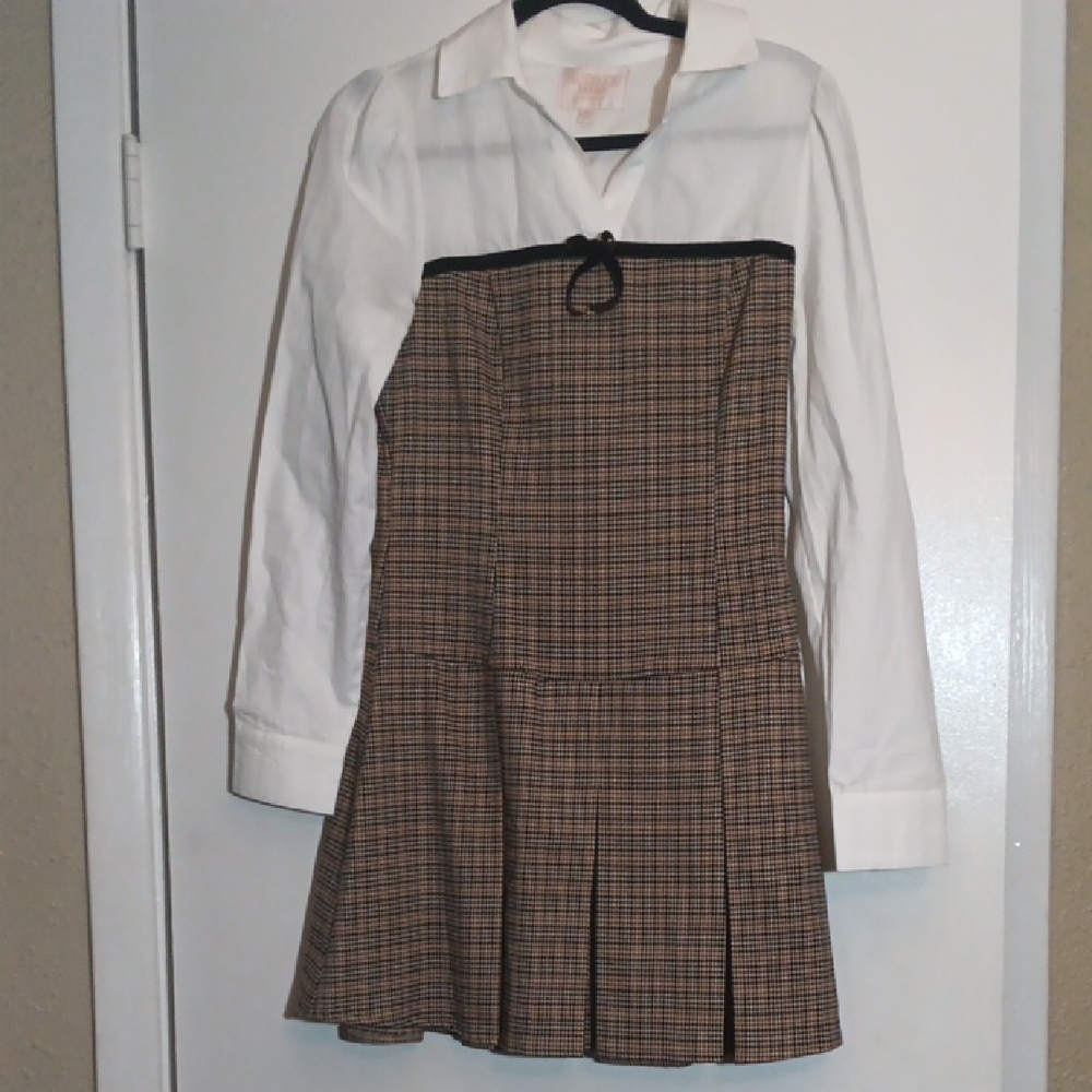 Francesca's Collections Brown Plaid Dress with White Collar